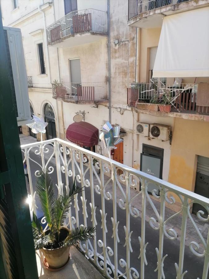 Aremu Hotel Lecce Exterior photo