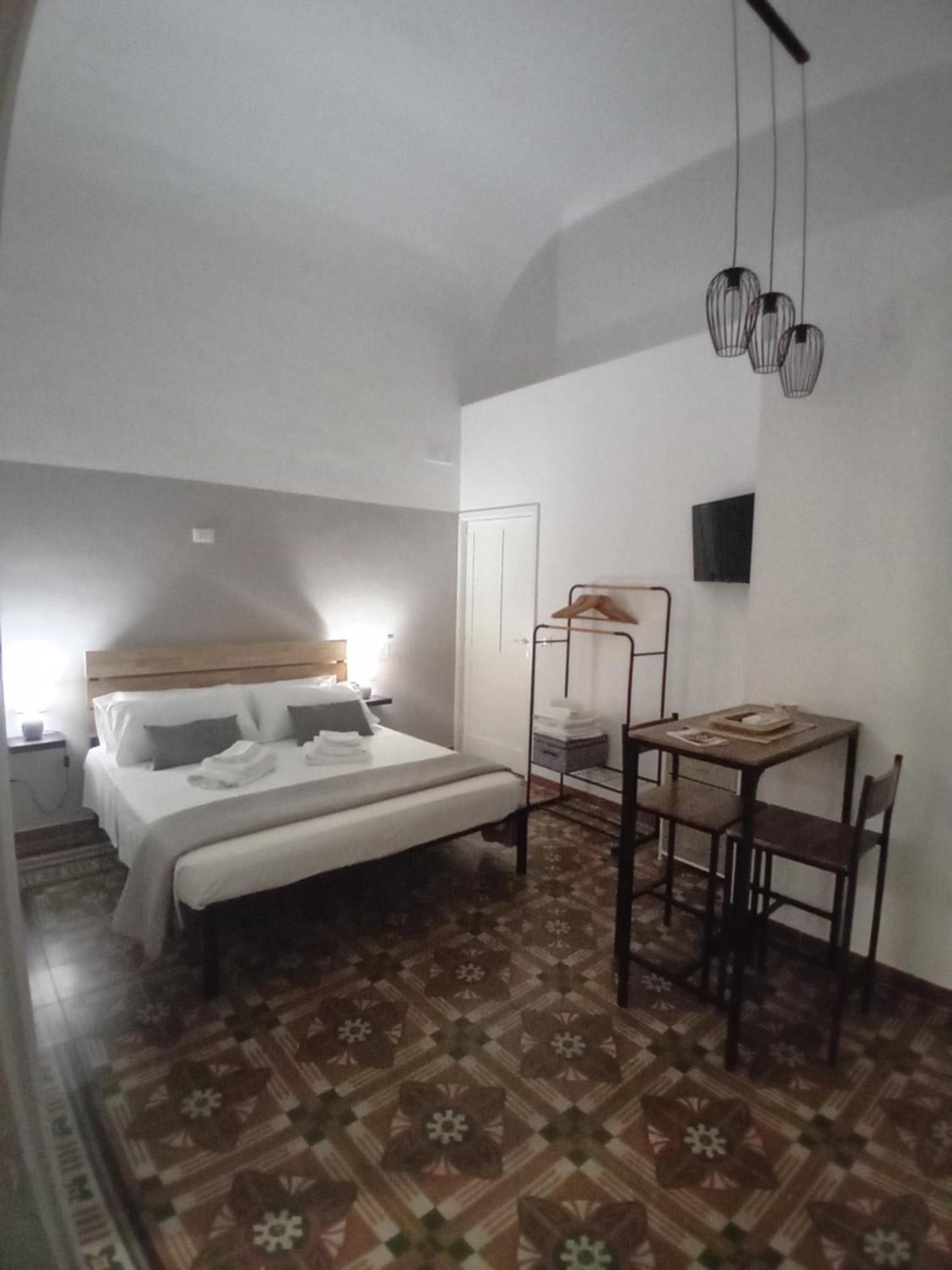 Aremu Hotel Lecce Exterior photo