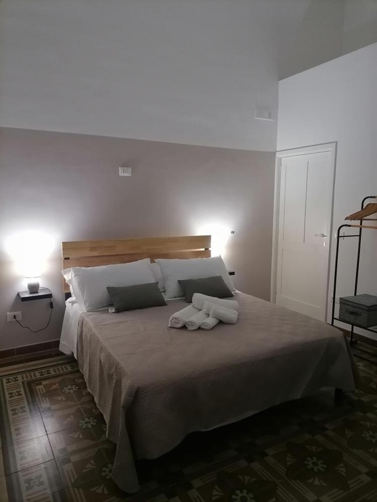 Aremu Hotel Lecce Exterior photo